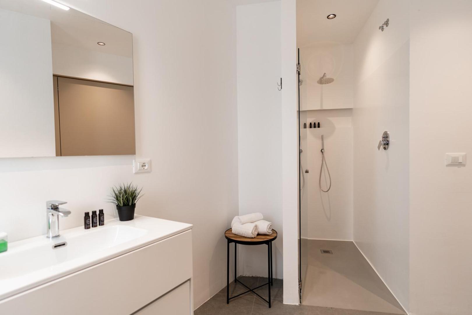 بيلاريا-إيجيا مارينا Amare Suite & Apartments المظهر الخارجي الصورة