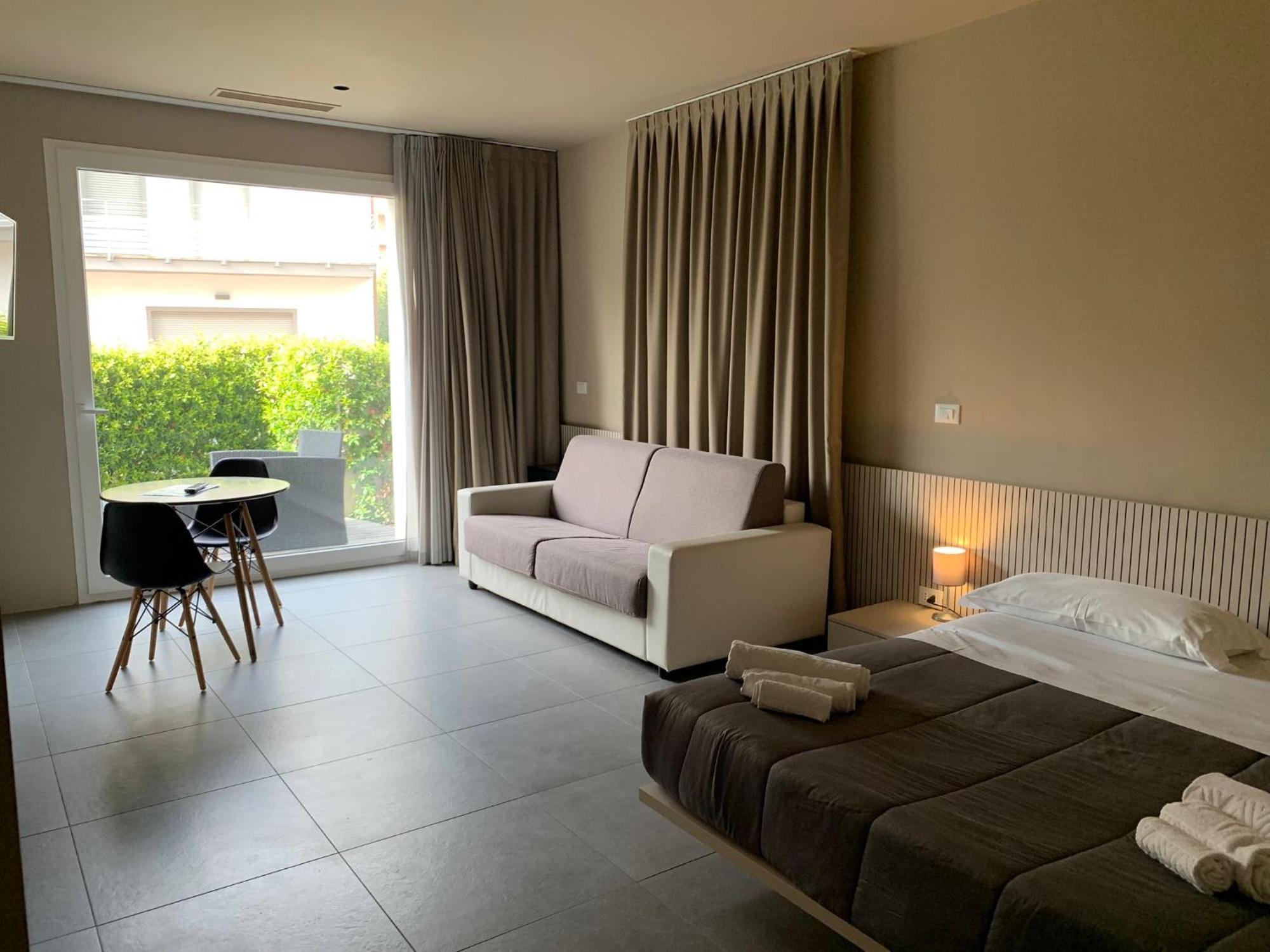 بيلاريا-إيجيا مارينا Amare Suite & Apartments المظهر الخارجي الصورة